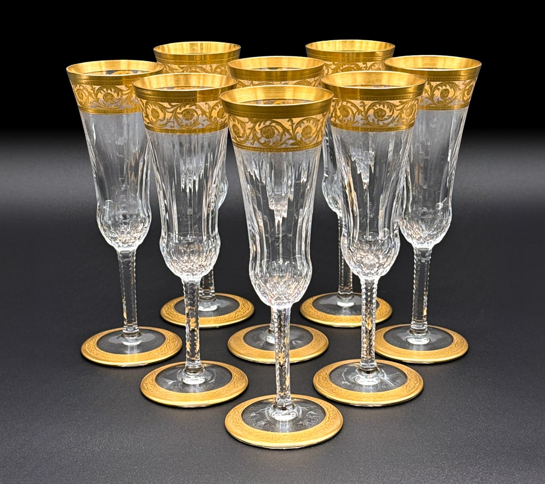 Eight St. Louis Thistle Champagne Flutes (1 of 7)