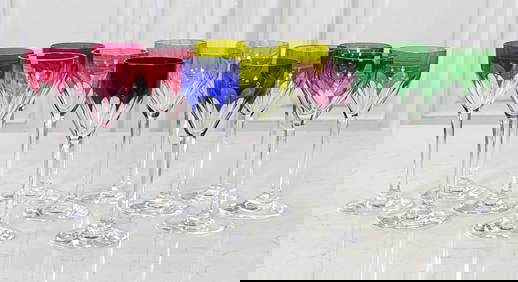 Thirteen Baccarat Genova Crystal Cordial Glasses (1 of 6)
