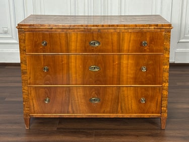Italian Neoclassical Style Walnut Commode