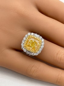 GIA 5.06ct Fancy Light Yellow Diamond Ring 18k