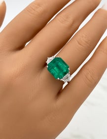 GIA 7.47ct Columbian Emerald And Diamond Ring
