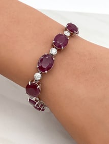 GIA Unheated Ruby And Diamond Bracelet Platinum