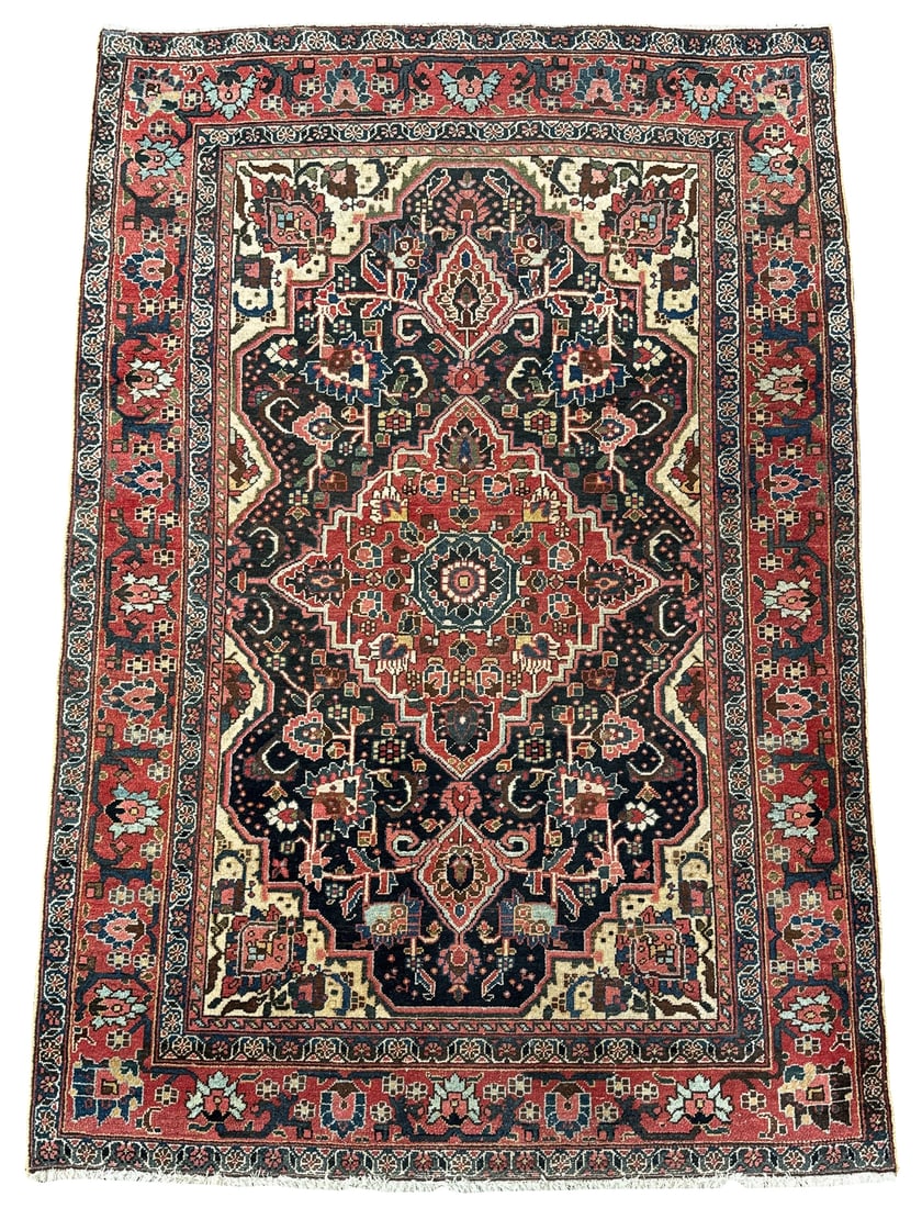 Antique Heriz Carpet 6.5 X 4.5 Feet (1 of 8)