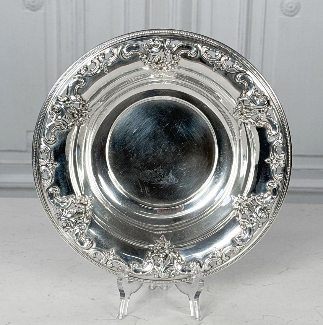 Wallace Grande Baroque Sterling Silver Bowl: Wallace Grande Baroque Sterling Silver Bowl, American, 20th Century, Marked Underside Wallace Sterling 4850-9 Grande Baroque, Height 2, Diameter 11 Inches, Total Approximate Weight 468.3 Grams, 15 Tro