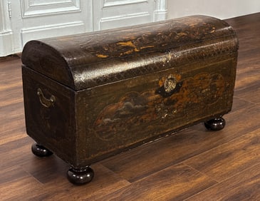 Meiji Lacquer Dome Trunk