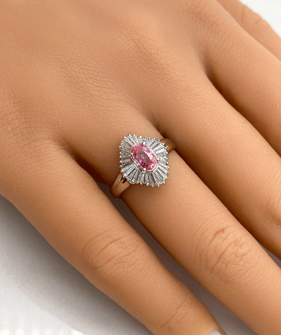 GIA No Heat Pink Sapphire & Diamond Ring, Plat (1 of 4)