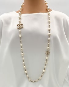Chanel Pearl CC Sautoir Necklace