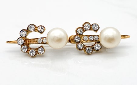 Chanel Coco Pearl Pin