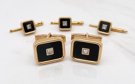 Men's Enamel And Diamond Dressing Set