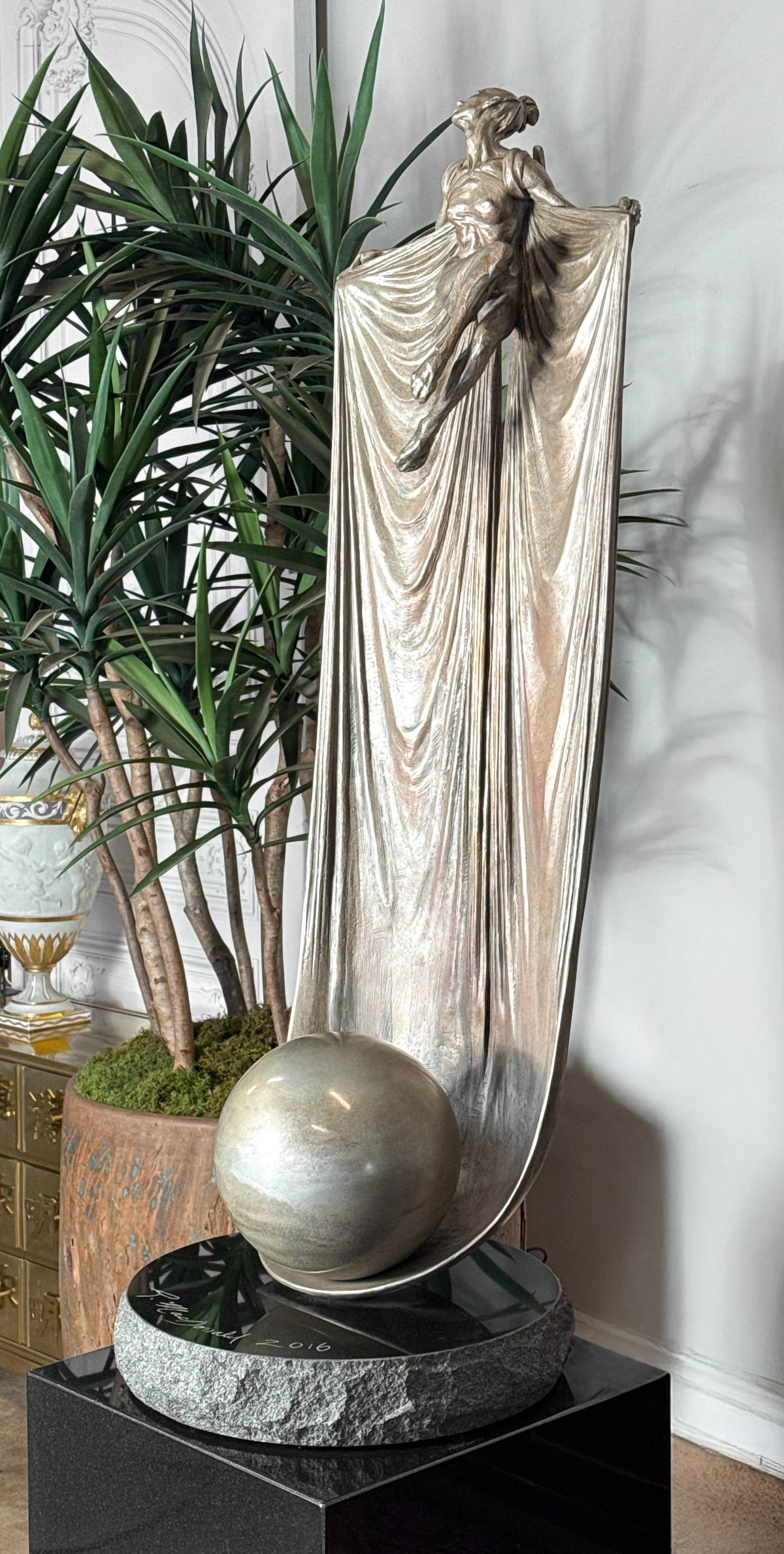 Richard MacDonald, American, Born 1946 - 6