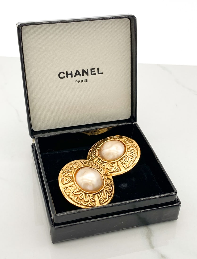 Chanel Gold And Pearl Earrings (1 of 3)