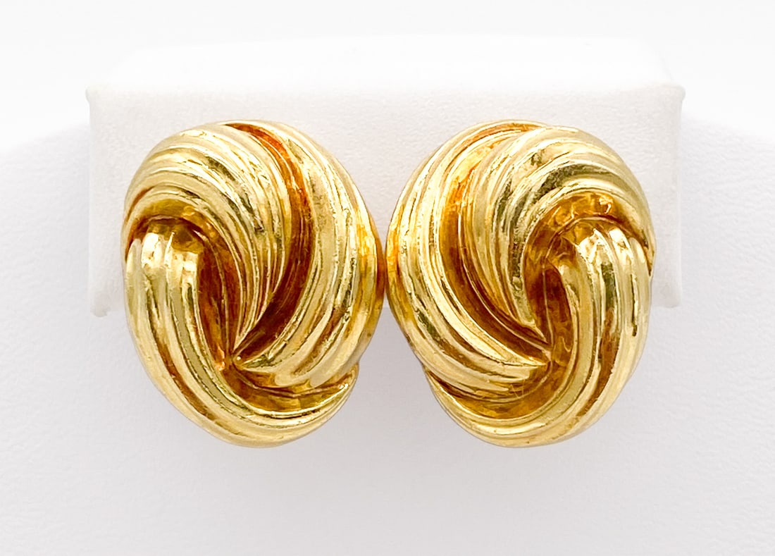 Henry Dunay 18k Yellow Gold Earrings