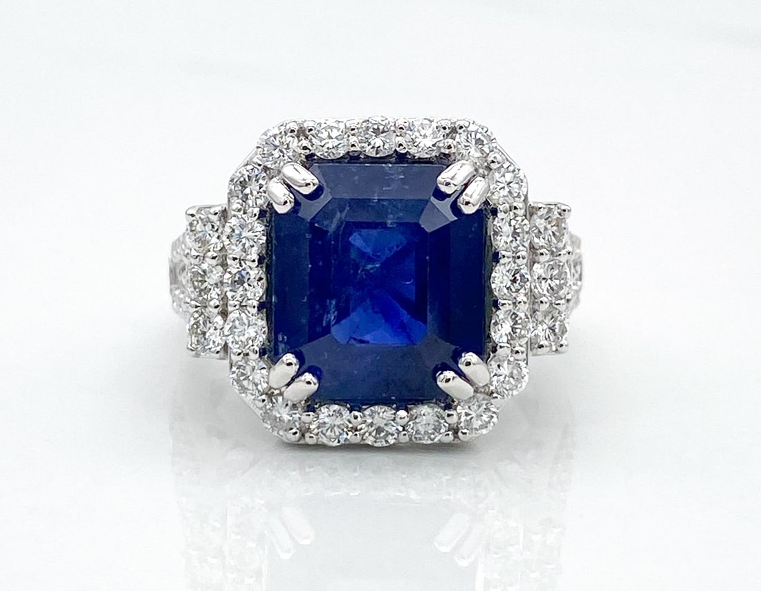 GIA Sapphire & Natural Diamond Platinum Ring: GIA Sapphire & Natural Diamond Platinum Ring, 6.96ctw Natural Sapphire Surrounded By 1.27ctw F-G, Vs1-Vs2 Natural Diamonds, Platinum Setting, Size 6.75, Total Weight 9.9 Grams. Wire Transfer Or Zelle 