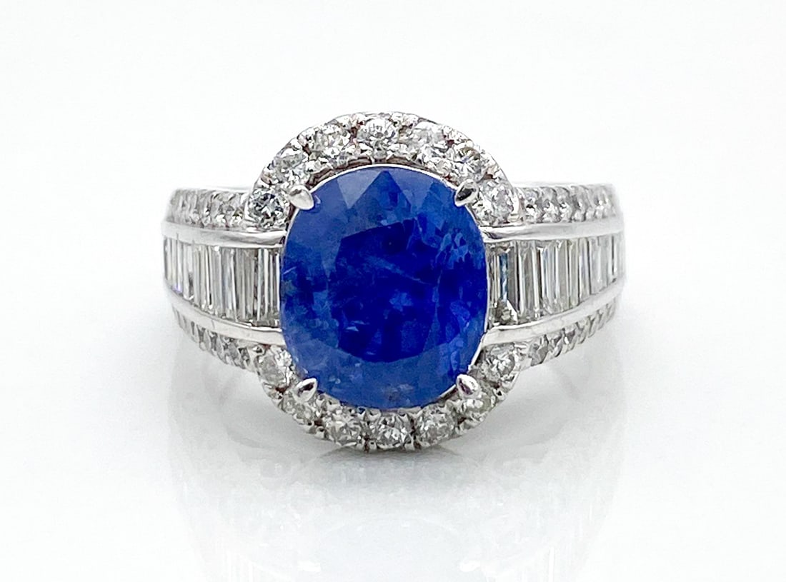 GIA Sri Lanka Sapphire & Natural Diamond Ring: GIA Sri Lanka Sapphire & Natural Diamond Ring, 3.87ctw Sapphire With No Indications Of Heating, 1.42ctw G-H, Vs2- Si1 Natural Diamonds, Size 7/8, Total Weight 10.5 Grams, Suggested Retail Price Over