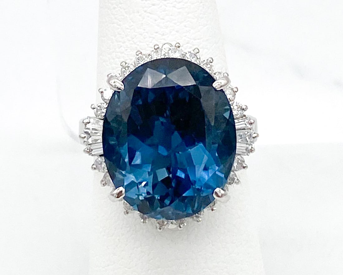 20.5ctw London Blue Topaz & Diamond Platinum Ring: 20.50ct Transparent London Blue Topaz Surrounded By 0.82ctw Natural Diamonds Set In Platinum, Size 7.25, 17.4 Grams Total Weight. Wire Transfer Or Zelle Required For All Jewelry And Silver Purchases.