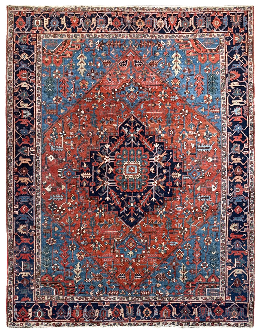 Antique Heriz Carpet 7'8 X 9'6: Antique Heriz Carpet 7'8 X 9'6, Attractive Palette, Structurally Sound, Review All Photos For Additional Condition Information.