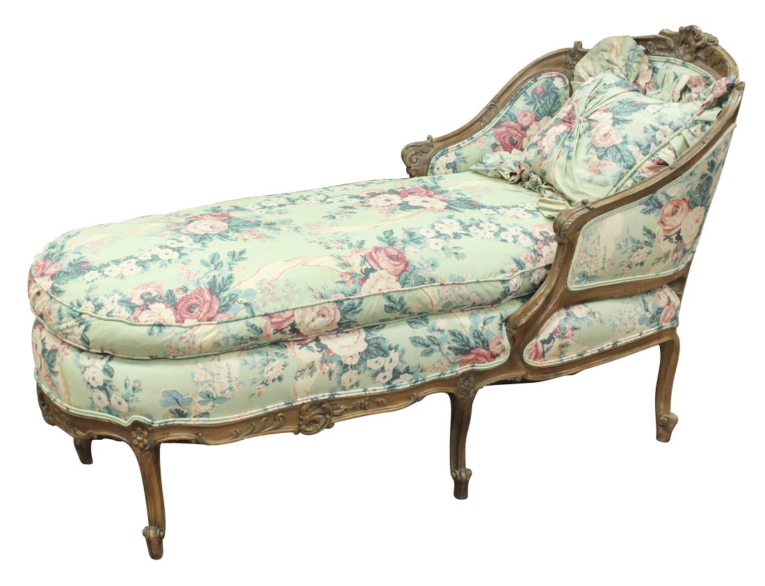 French Louis XV Carved Walnut Chaise Longue: Circa 19th Century 36.5h X 30w X 64d