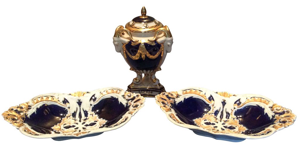 Pair Of Meissen Elongated Dishes: No Reserve. Together With A Royal Dux Lidded Urn. Dishes With Cross Sword Mark, 19th C. Dishes 11.5"l. Urn 9.5"h