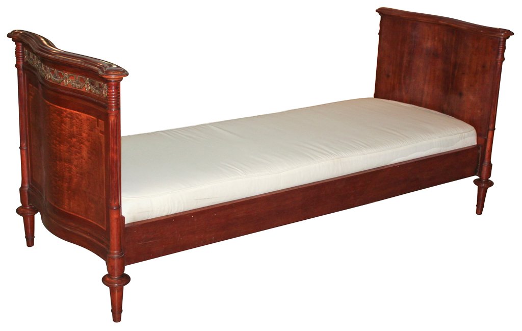 Antique French Mahogany And Bronze Mounted: Day Bed. 89l X 36w X 37.5h