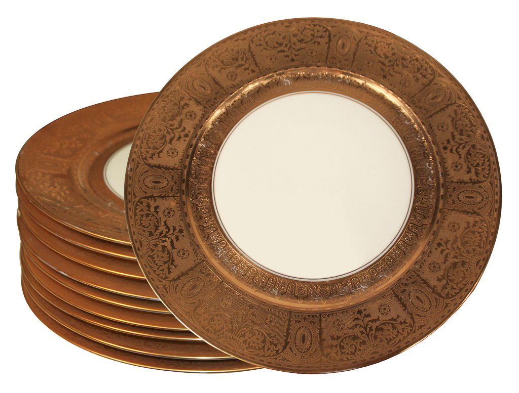 Fine Set Of 10 Gold Encrusted Dinner Plates (1 of 5)