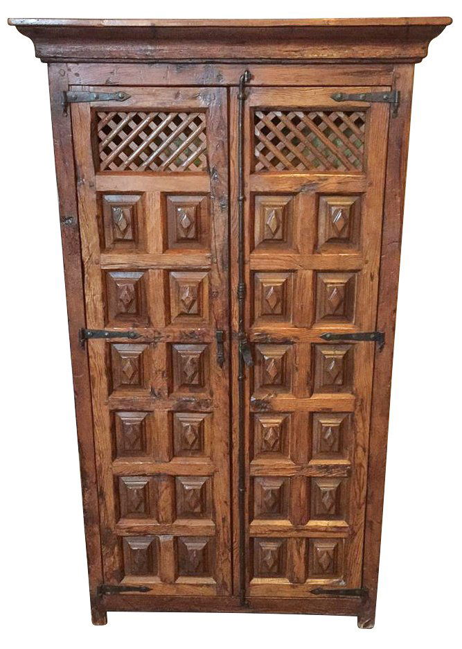 18th C. Spanish Pine Cupboard (1 of 5)
