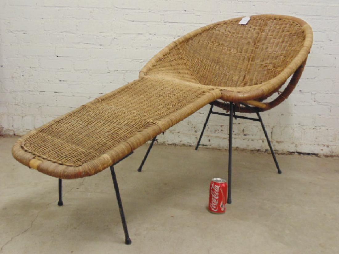 Cal-Asia wicker chaise lounge (1 of 6)