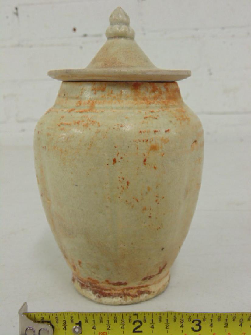 Chinese pottery vase with lid (1 of 6)