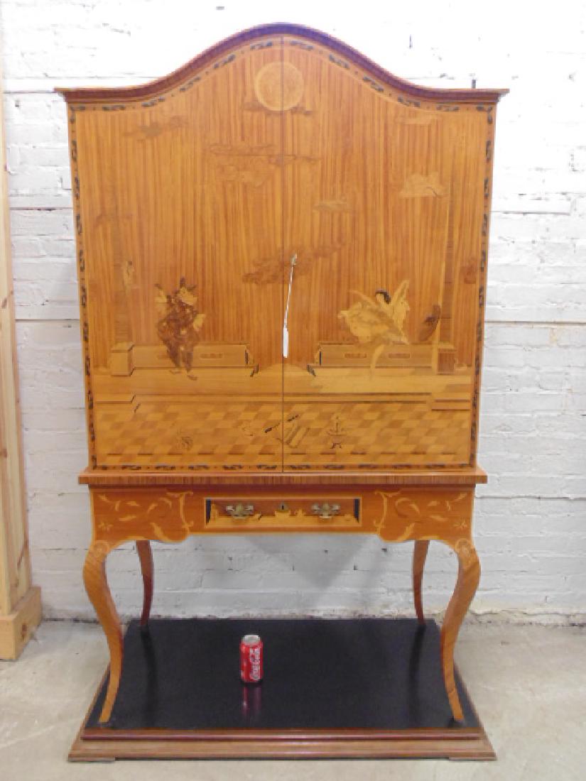 Inlaid German cabinet by Hans Reul 20th century (1 of 10)