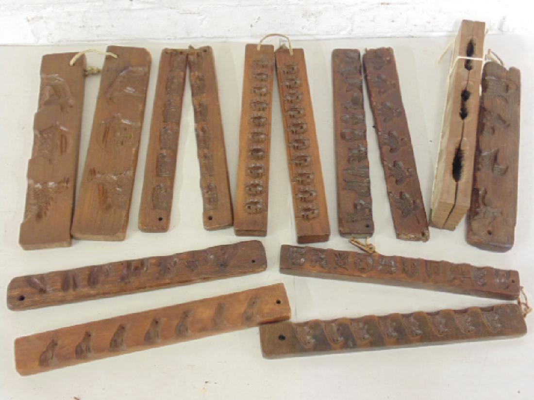 Lot of cookie mold (1 of 6)