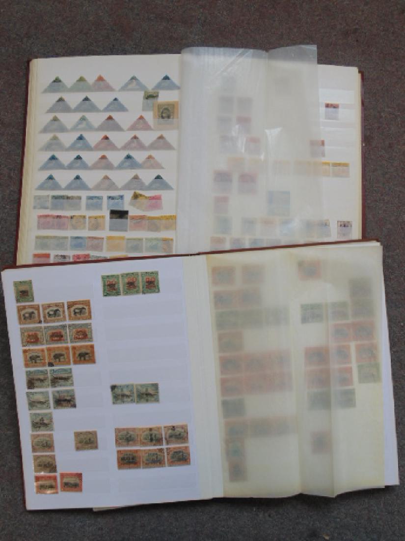 Stamp collection, 2 albums with various countries (1 of 10)