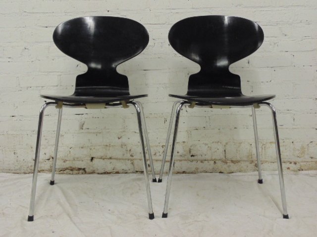 Pair Fritz Hansen Ant Chairs Black Lacquer (1 of 9)