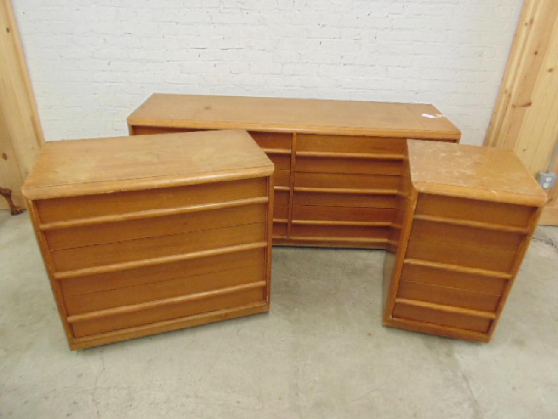 3 Robsjohn Gibbings for Widdicomb chests: 3 Robsjohn Gibbings for Widdicomb chests, 35" by 20.5", height is 31", 19" by 20.5" by 31" & 68.25" by 20.5" by 19". finish distressed, needs restoration, structurally fine