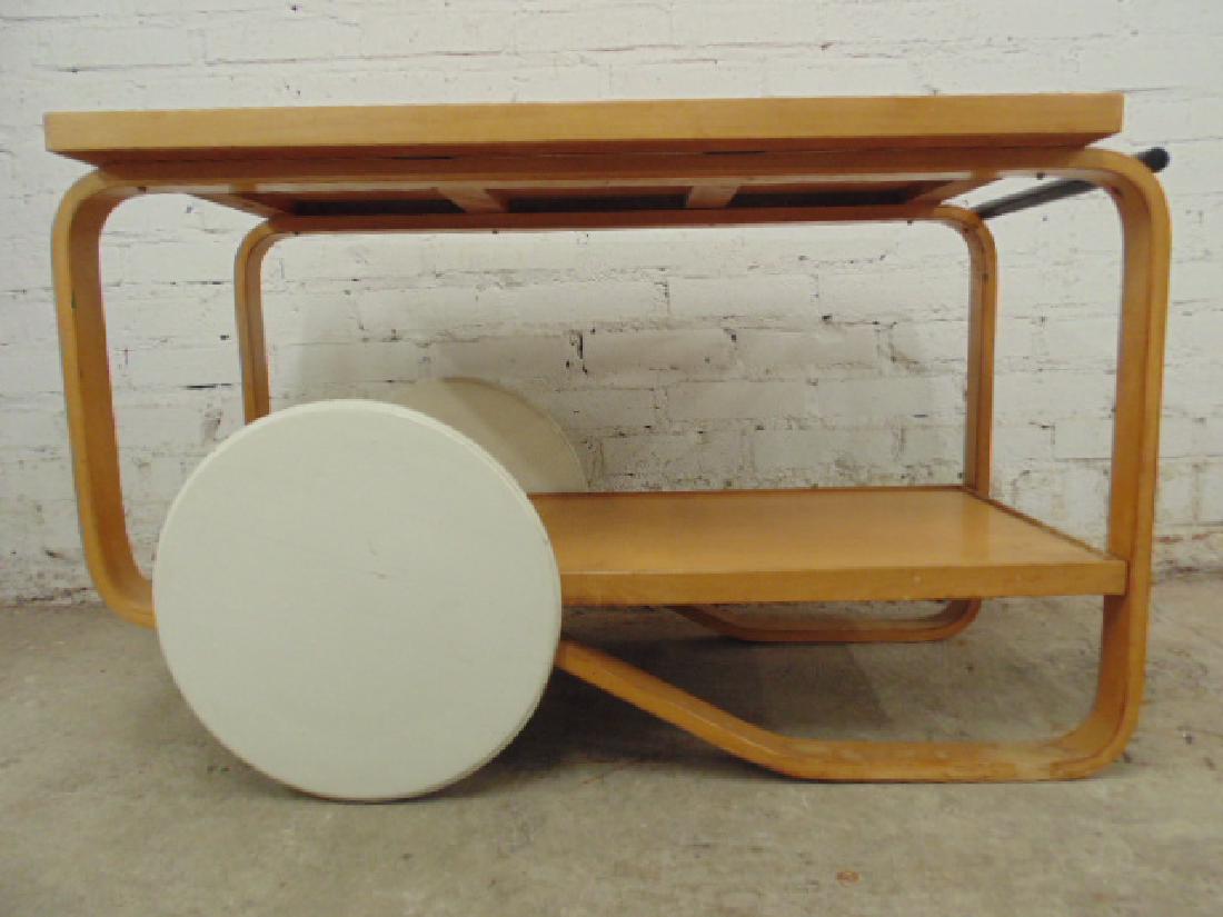 Alvar Aalto tea cart, stylish bentwood frame (1 of 8)