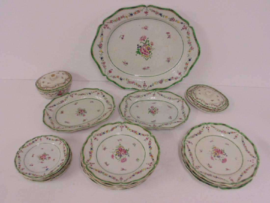 Lot Chinese Export porcelain, green, floral decorated (1 of 7)