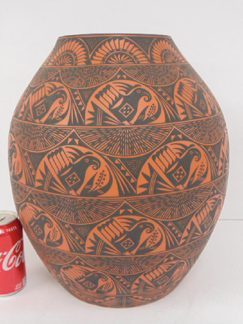 Acoma, New Mexico terra cotta Indian pot, "T.M. Chino" (1 of 5)