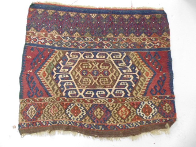 Small flat weave scatter rug, carpet, 27.5" by 23" (1 of 4)