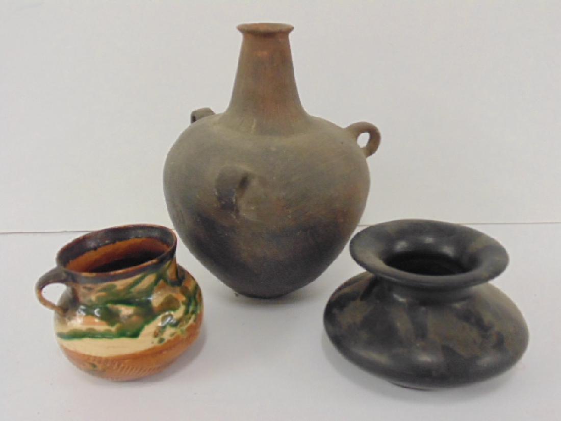 3 pieces South American, Indian pottery (1 of 5)
