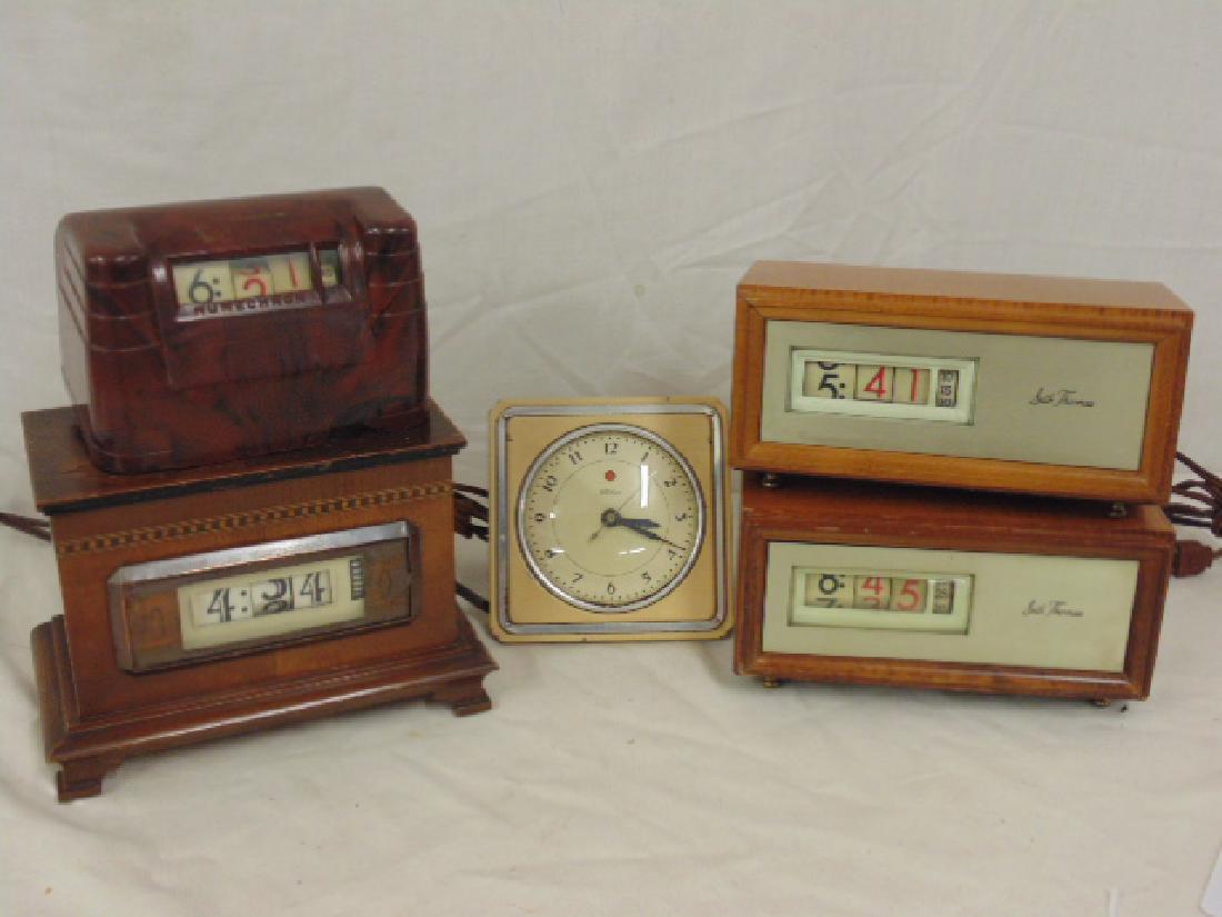 5 Vintage alarm clocks, includes 2 "Speed Read Model (1 of 11)