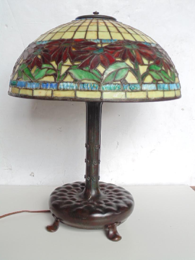 Tiffany style table lamp with leaded shade, leaded (1 of 10)