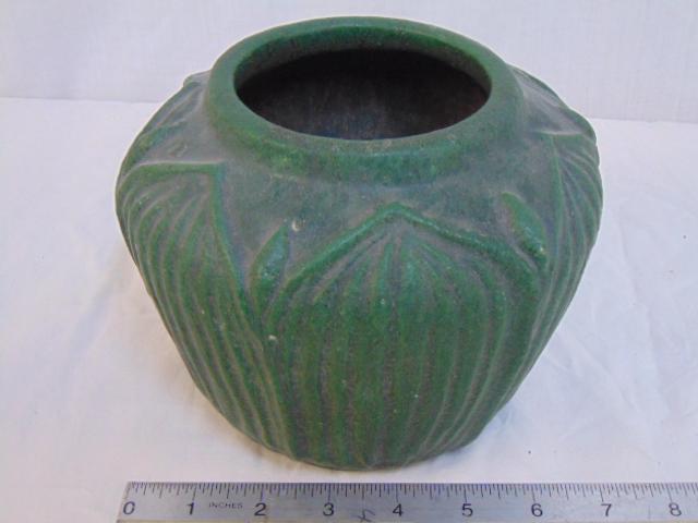 Wheatley pottery vase, unsigned, dark green, no cracks,: Wheatley pottery vase, unsigned, dark green, no cracks, minor glaze chips, 5.5".