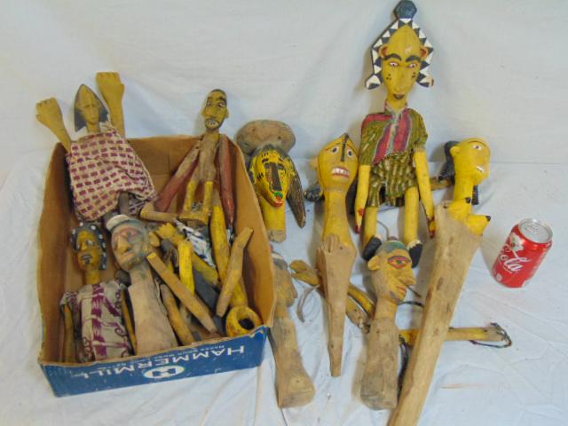 Lot carved wood puppets in yellow paint, 10 puppets &: Lot carved wood puppets in yellow paint, 10 puppets & various parts, legs, arms.