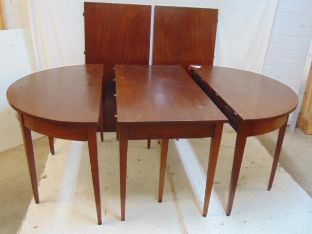 3 part Hepplewhite dining room table, George III style (1 of 6)