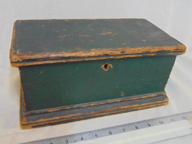 Country pine document box or miniature box in original (1 of 5)