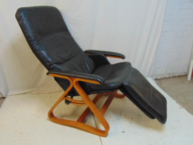 Modern lounge chair, bentwood base & black leather, (1 of 5)