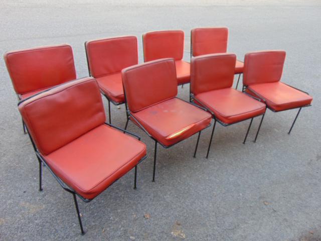 Set 8 iron chairs with vinyl seat & back cushions, mid (1 of 5)