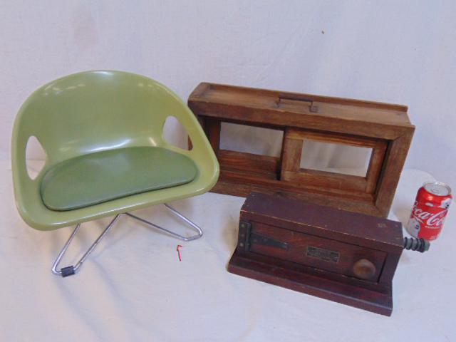 Salesman sample lot, chair, door opener & sliding (1 of 9)