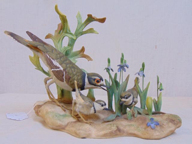 Boehm porcelain bird, " Killdeer", in good condition, (1 of 6)