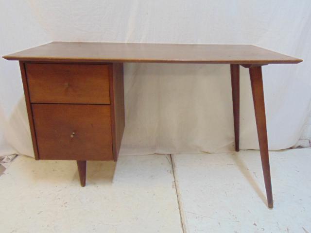 Paul McCobb Planner group desk, two drawers, desk is: Paul McCobb Planner group desk, two drawers, desk is 48" by 24", height is 29" tall. Notice: Please note that our auctions will continue in the online only format, you can bid with confidence as all p
