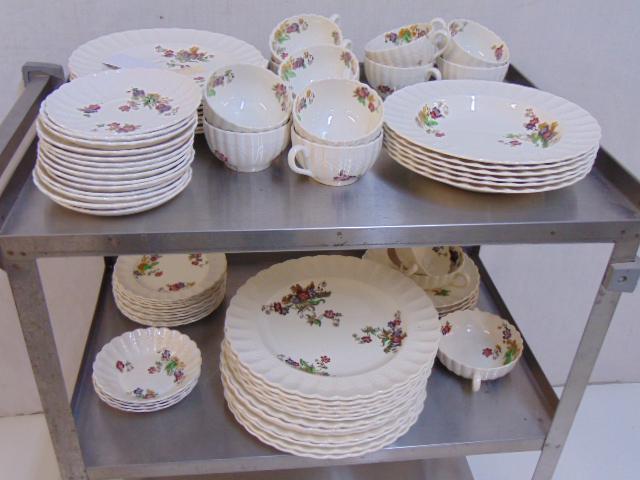 Copeland Spode set Wicker Lane, partial set, 9 salad, 6: Copeland Spode set Wicker Lane, partial set, 9 salad, 6 soup bowls, 13 dinner plates, 3 double handled bowls w/ 5 under plates, 10 cake plates, 12 cups, & 14 saucers, dinner plates have knife marks, s