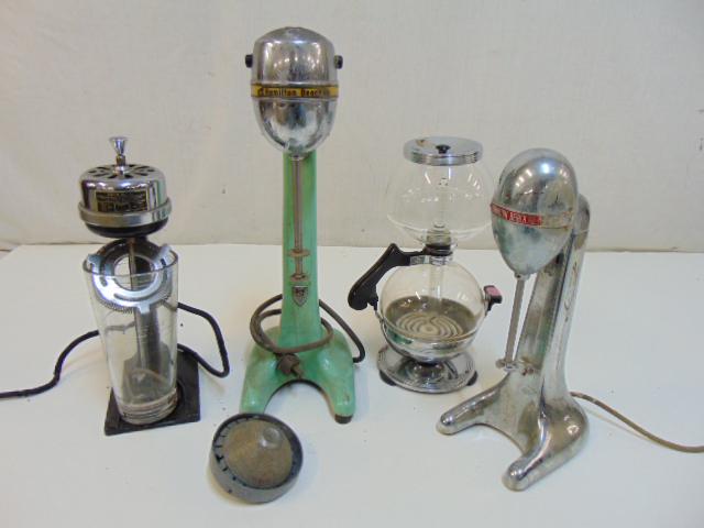 Lot of vintage mixers & coffee pot, including Hamilton: Lot of vintage mixers & coffee pot, including Hamilton beach blender, glass percolator wiring is bad